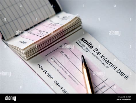parts of a cheque book